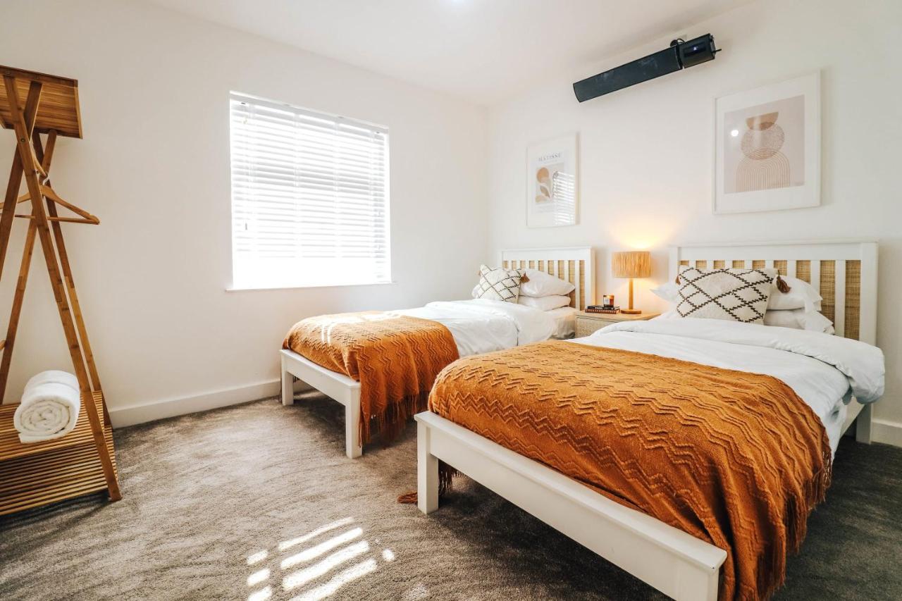 Principality View Apartment Two, By Solace Stays Cardiff Exterior photo