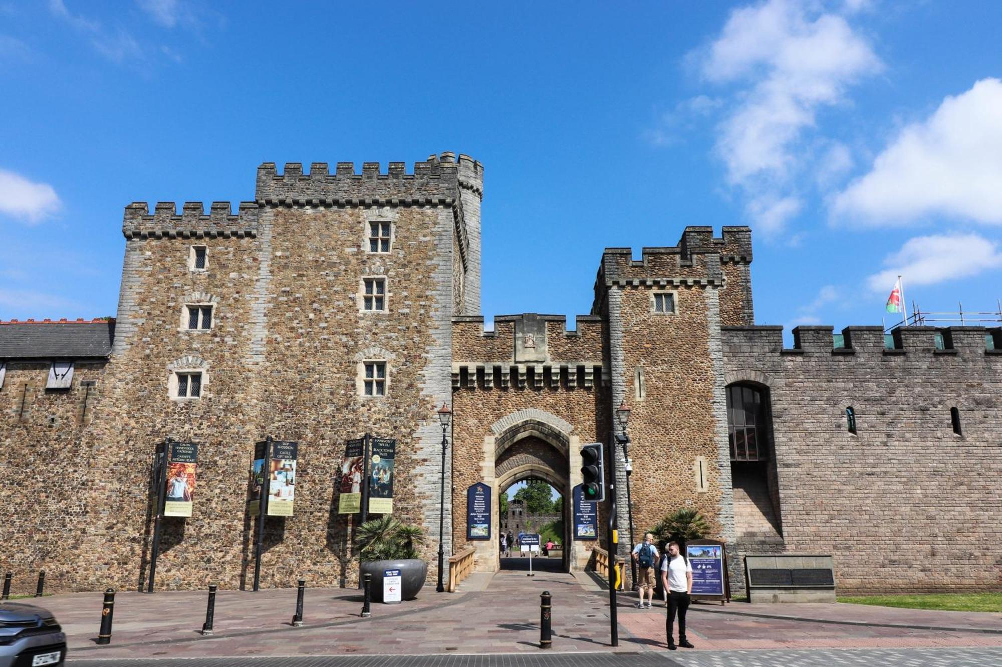 Principality View Apartment Two, By Solace Stays Cardiff Exterior photo